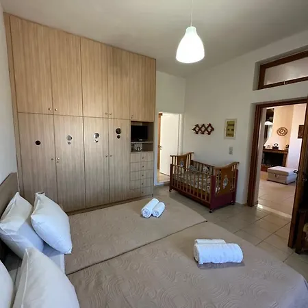 Holiday home Chrisa Plevriana